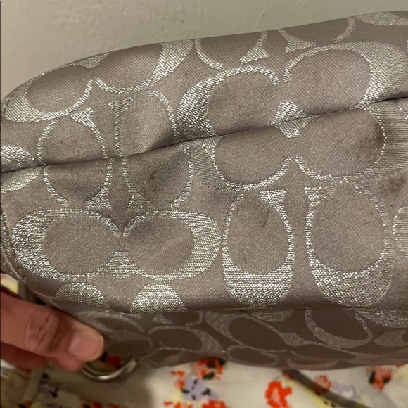 Coach SoHo 2012 Silver and Gray Signature shoulder bag, metallic - Picture 10 of 16